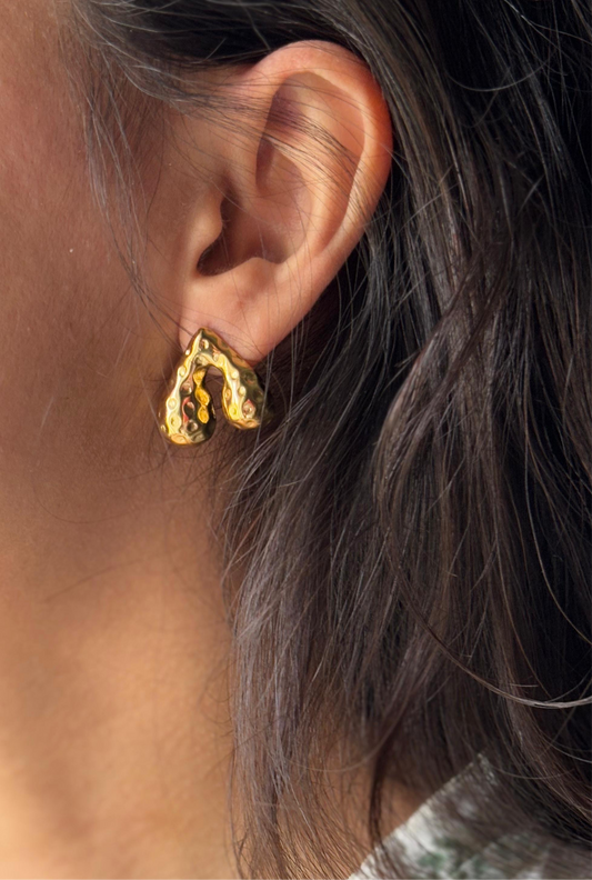 Textured heart studs