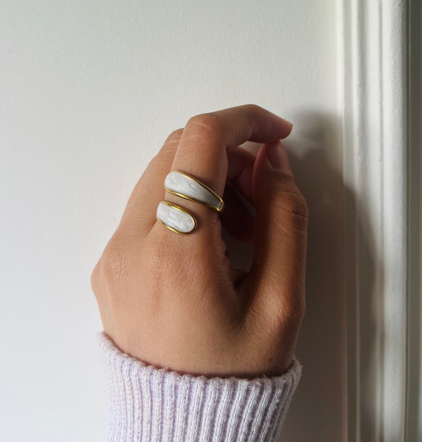 Lunette Ring