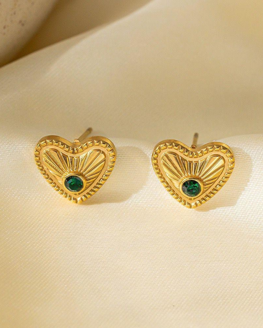 Emerald Amour Stud