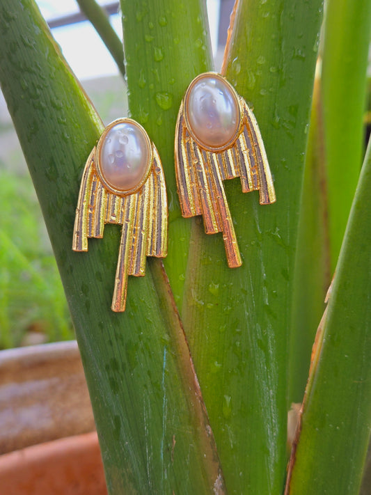 Zoya Pearl Earrings