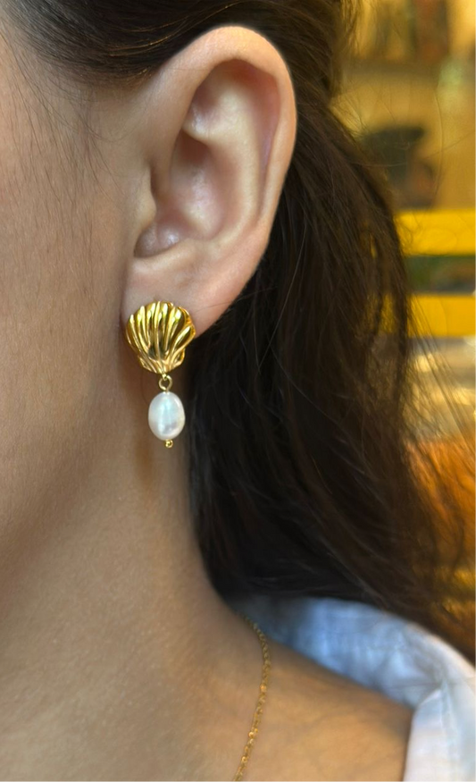 Masha Pearl Drops