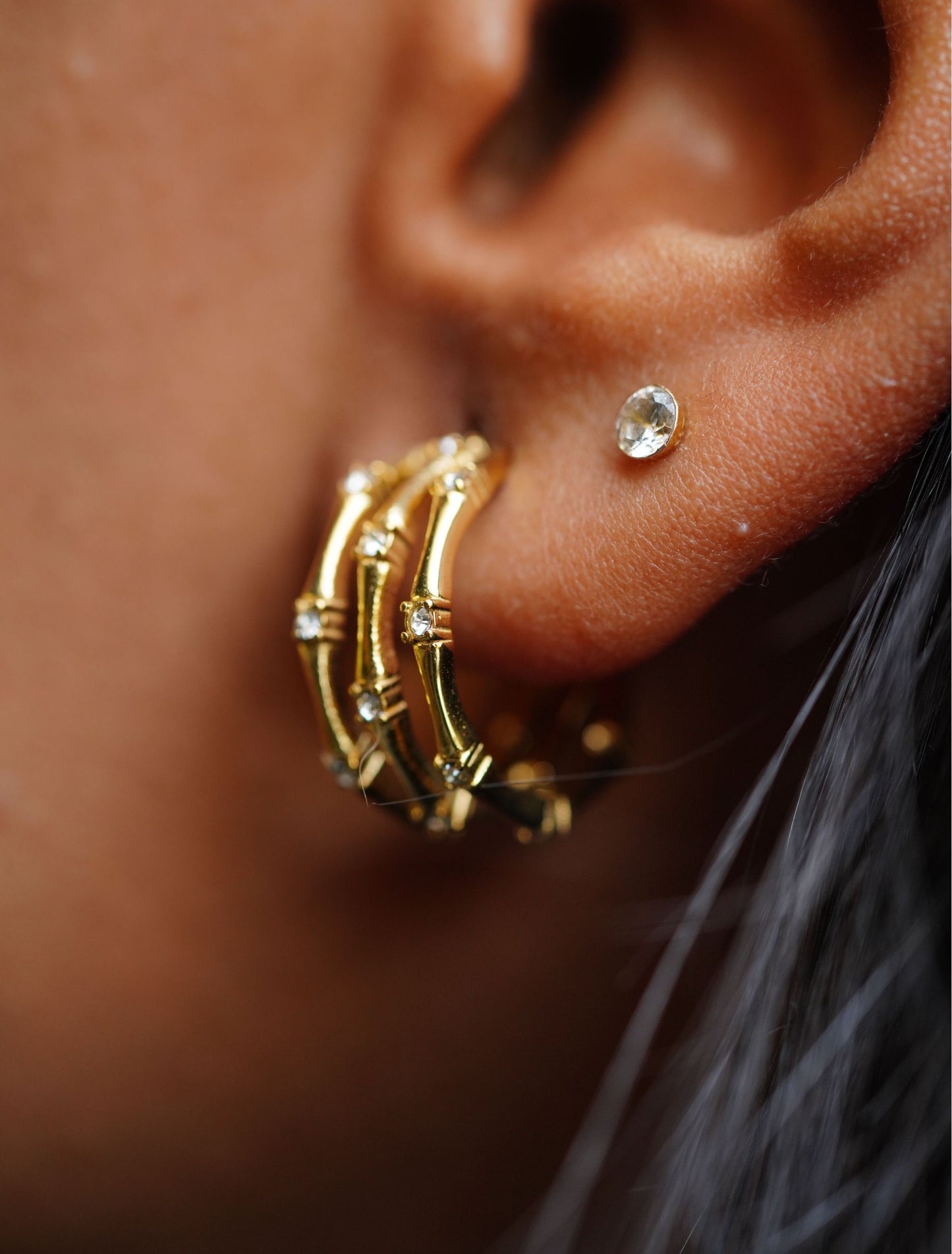 Tres Hoops